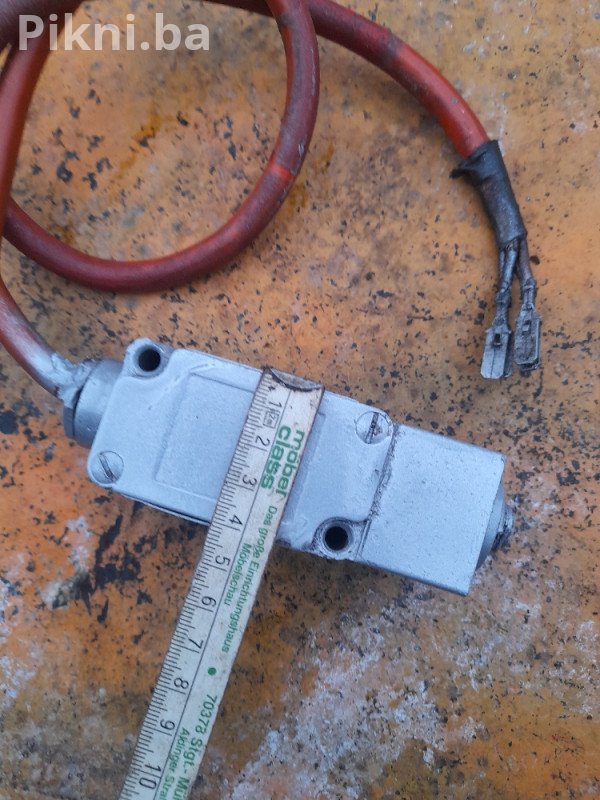 Industrijski Krajnji Prekidač (Limit Switch) - Aluminijumsko Kući