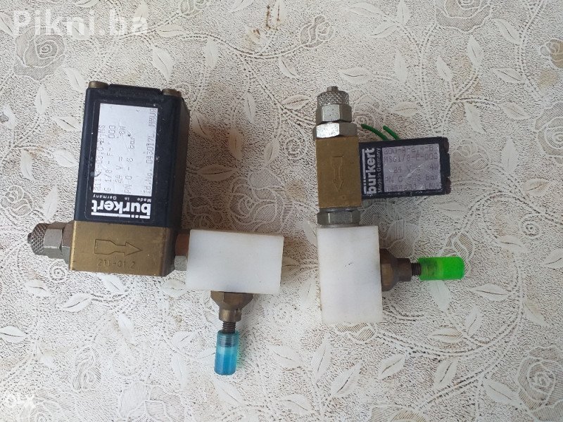 Burkert Industrijski Elektromagnetski Ventili 24 V DC, 0-8 bar