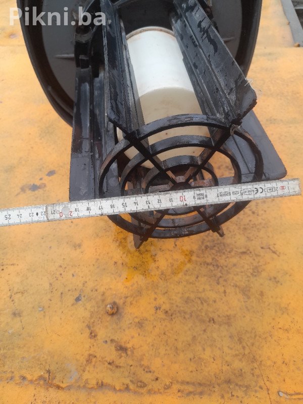 Profesionalni usisivač MOTOR 1450W - Mokro i suvo usisavanje!