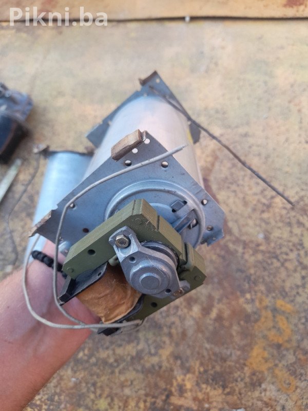 Prodajem Iskra poprečni ventilator - elektro motor elektromotori