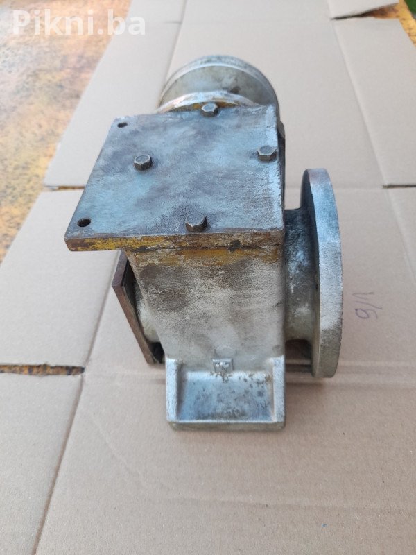 reduktor 9/1 elektro motora elektromotori Odlična prilika!