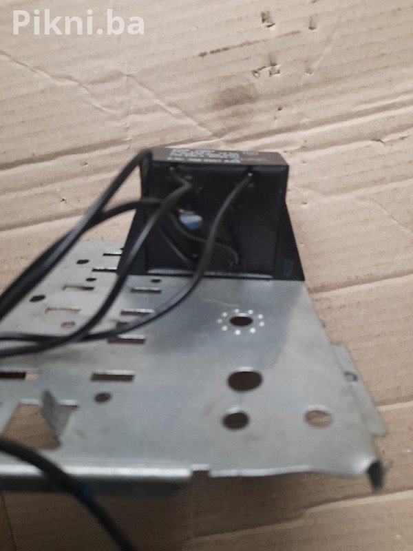 Trafo 220v 13,5v CHK 10804 pretvarac napona