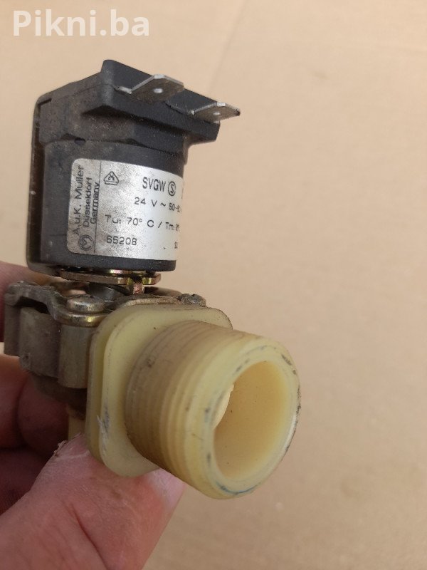 Hitna prodaja: Elektro magnetni ventil 24V - samo 20 KM!