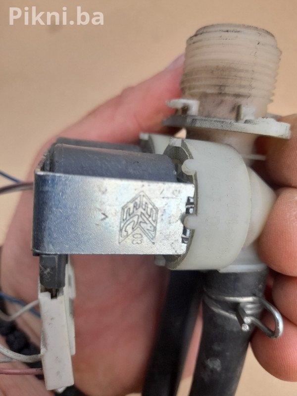 Prodaja elektro magnetnog ventila za veš mašinu - 20 KM