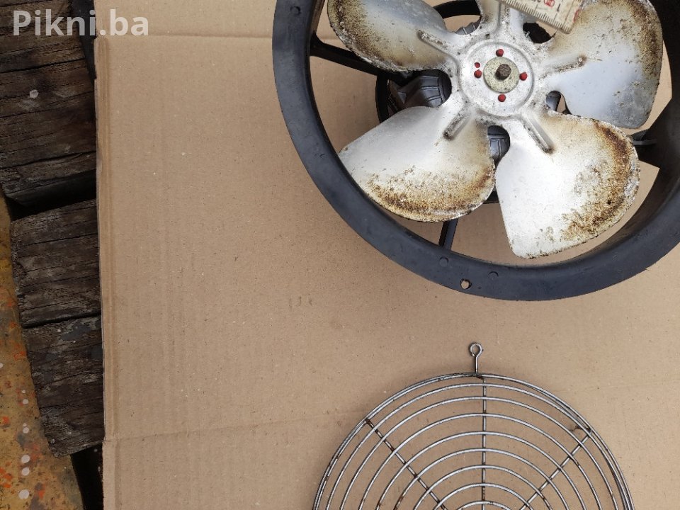 Hitna prodaja: Ventilator turbina 210mm - Samo 40 KM!