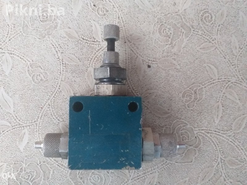 Regulator pritiska prekidač Fanal 8-250 bari U super ispravnom stanju