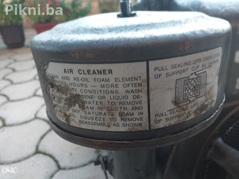 Agregat na benzin sa motorom BRIGGS & STRATTON 8HP