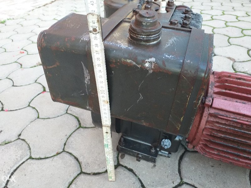 Agregat na benzin sa motorom BRIGGS & STRATTON 8HP