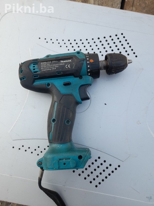 Hitna prodaja: Makita 24V aku bušilica - samo 30 KM!