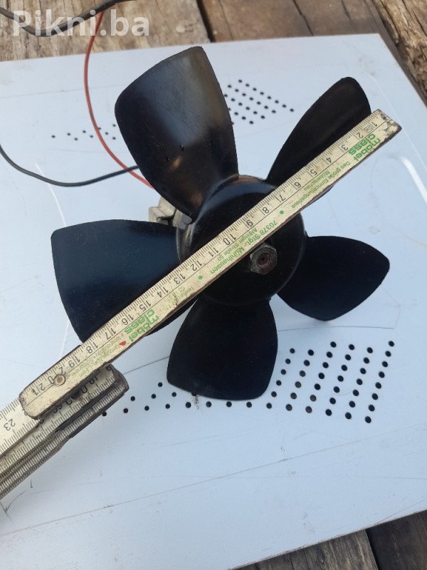 Hitna prodaja: Elektromotor ventilator Sever 12V - samo 35 KM!