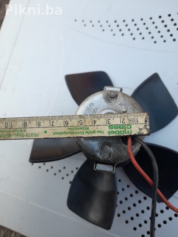 Hitna prodaja: Elektromotor ventilator Sever 12V - samo 35 KM!