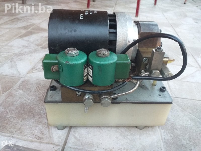 Povoljno! Hidraulična pumpa 220V - S magnetnim ventilima i rezerv