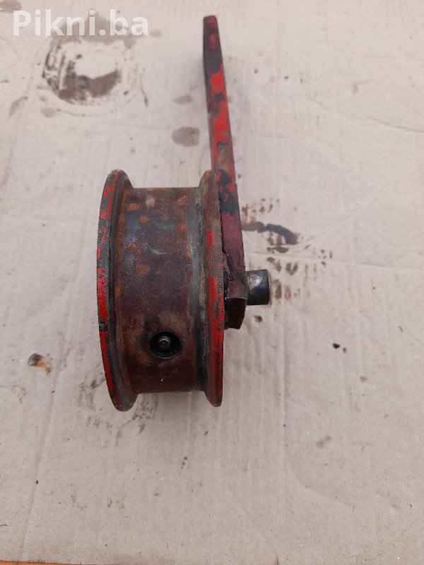 Spaner remena elektro motor dijelovi kombajn traktor koturaca