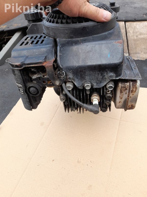 motor kosace kosilica Viking 404B - odličan , hitna prodaja!