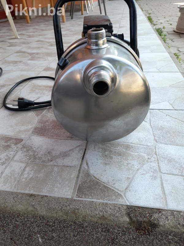 Prodajem Grundfos pumpu za vodu JP3, 650W, 220V Odlična prilika!