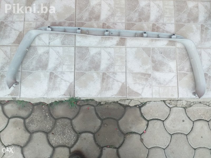 Plastika zadnjeg gepeka golf 5