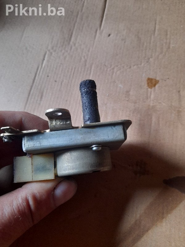 Motor sa Reduktorom za Ražanj (Rotisserie) | Električni Štednjak