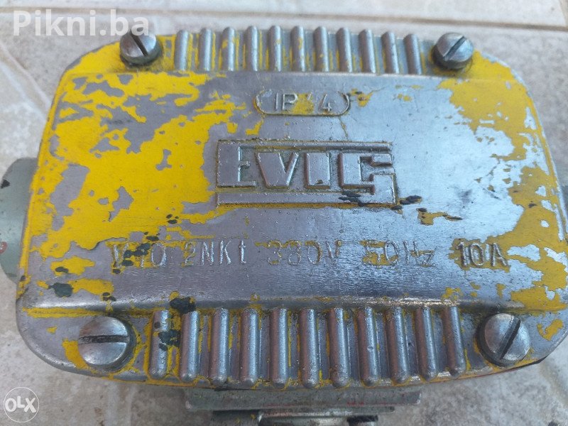 EKSTREMNO ROBUSTAN Industrijski Granični Prekidač HVLE (380V/10)