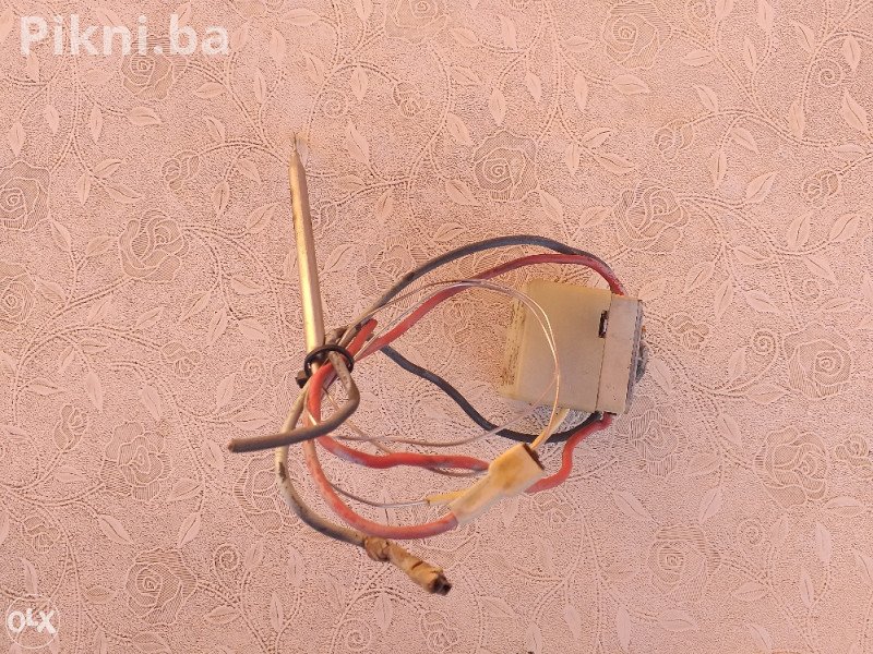 Termostat za bojler LIC 631-020 (Polovan/Ispravan)