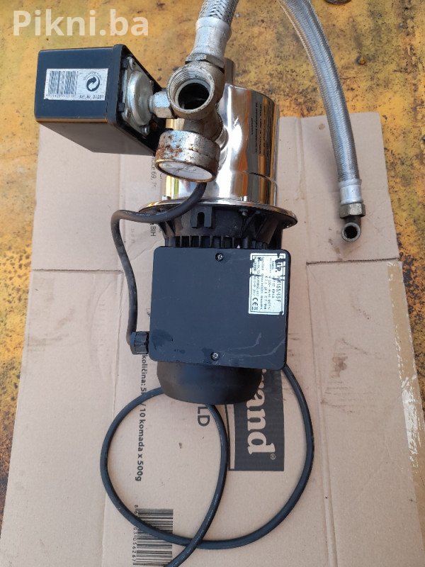 Pumpa za vodu sa sklopkom i manometrom pumpe elektromotor motor