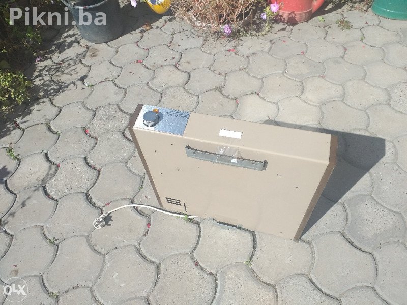 AEG Konvektori (2 KOM.) 1200W - Njemački Kvalitet! Radijator!