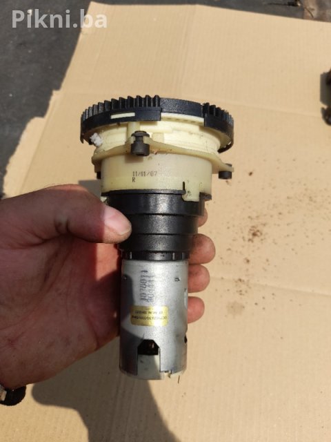 Mlin za kafu benvenuto B30 fust Bosch dijelovi kafe aparat kafu 8
