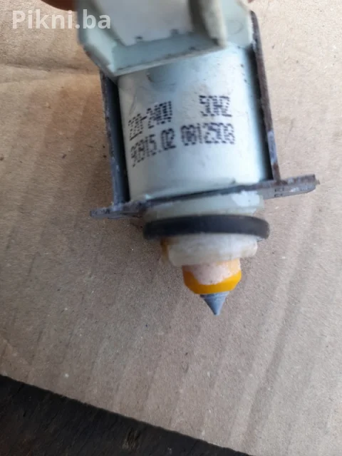 Solenoidni ventili za Siemens mašinu za suđe 8