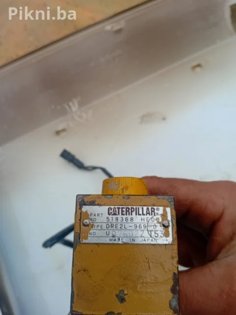 CATERPILLAR HIDRAULIČNI VENTIL / SOLENOID 5I-8688 (SUPER STANJE!) 5