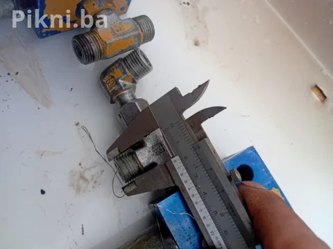 SNIŽENO! | Hidraulični Elektro-Magnetni Ventil 24V DC - 2 Komada 8