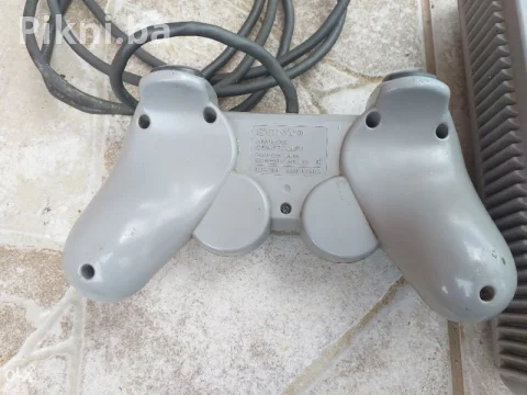 SONY PLAYSTATION djojstik citaj pod detaljno 10