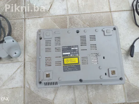 SONY PLAYSTATION djojstik citaj pod detaljno 8