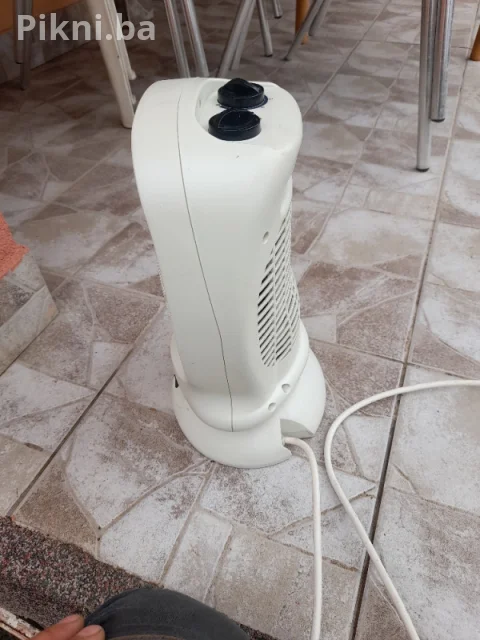 ROTIRAJUĆI KALORIFER BEST POINT 2000W - Potpuno Ispravan! 3