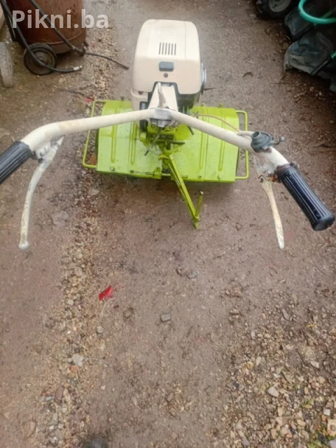 Motokultivator KOPAČICA FREZA HOLDER H7 - Benzin - Super Ispravan 5