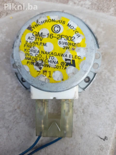 Elektro motor 21v 3 obrtaja elektromotori sa reduktorom