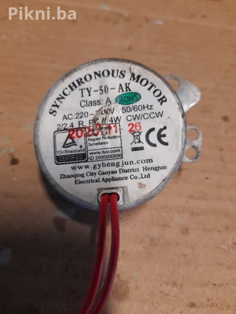 Mini motor sa reduktorom 220v 4w elektromotori 4