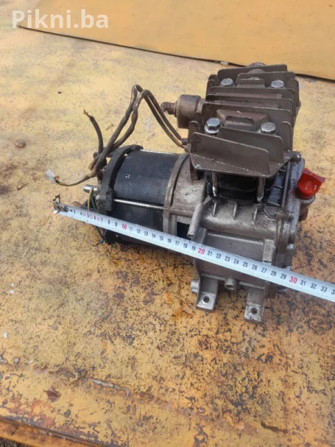 Kompresor kompresori glava sa motorom elektro motor elektromotori 6