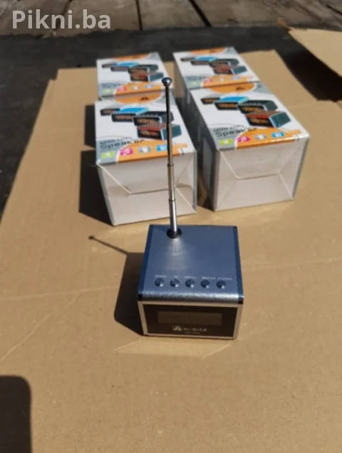 Prienosni mikro USB-AUX-CD zvučnik, mp3 radio fm plejer 7