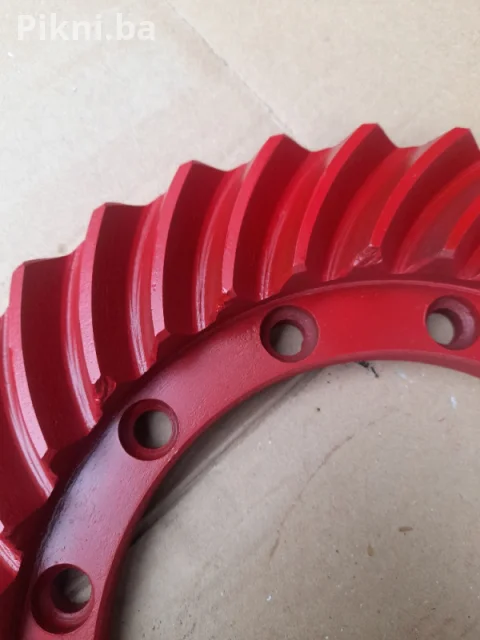 Konusno tanjirasti zupcanik 34 zuba 12 rupa 33x5x3,2cm imt 10