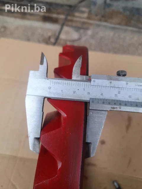 Konusno tanjirasti zupcanik 34 zuba 12 rupa 33x5x3,2cm imt