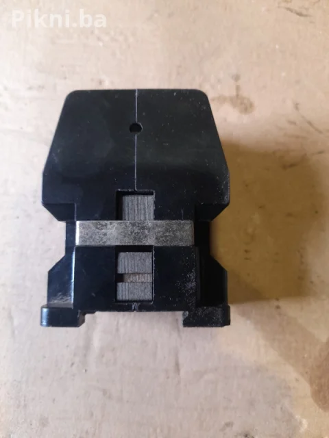 Kontaktor 20A 220v spula sklopke prekidaci 4