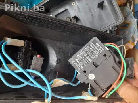 MOELLER DIL00M Sklopka / Kontaktor u Kućištu s Glavnim Prekidačem 3