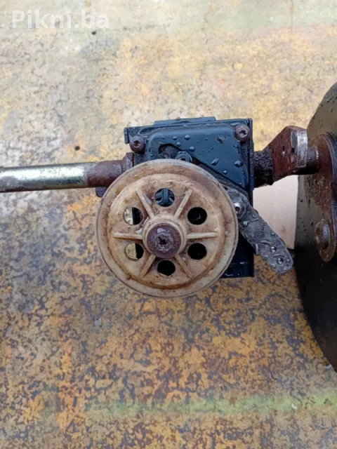 Vuča kosačice Briggs stratton Tecumsen dijelovi kosilice citaj 5