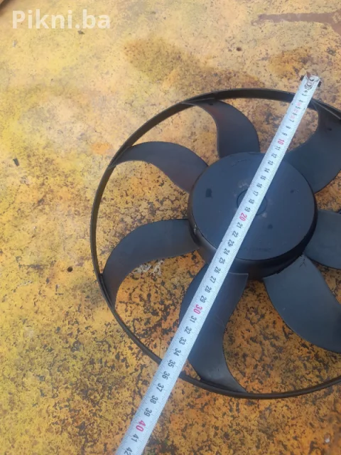 Originalni Ventilator Hladnjaka 40cm SIEMENS VDO - Odlično Stanje