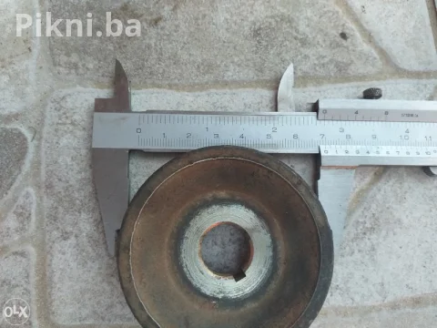 Remenica / Kotač sa Utorom za V-Remen (Fi 17mm Osovina) - 25 KM! 3