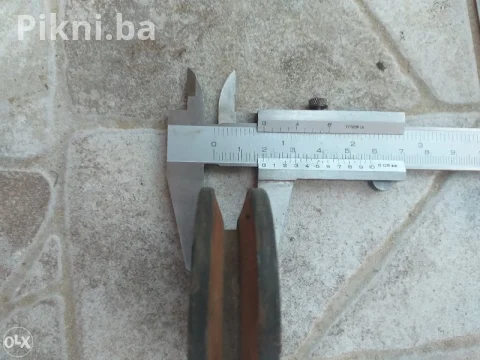 Remenica / Kotač sa Utorom za V-Remen (Fi 17mm Osovina) - 25 KM!