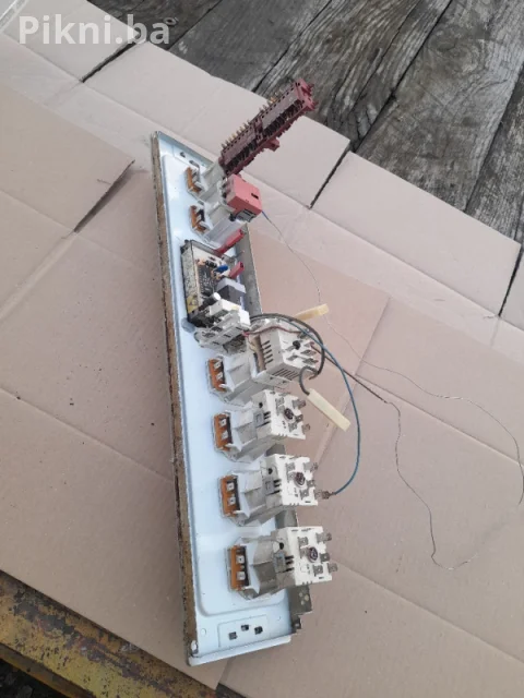 Kontrolna Tabla / Elektronika za AEG Competence Pećnicu - 100% IS 7