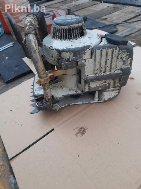 LEGENDARNA MOTORNA PILA STIHL 08S - 100% ISPRAVNA, Vrhunska S 3