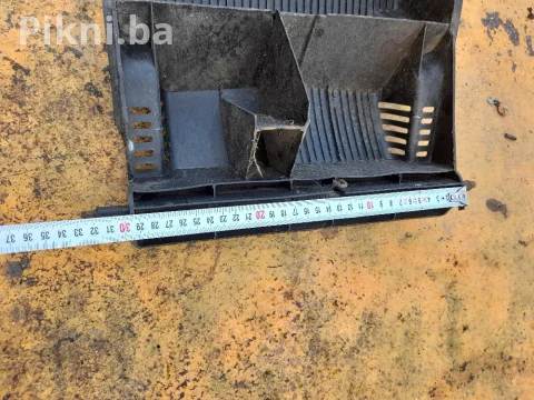 Poklopac korpa briggs strattion kosacice kosilice 6