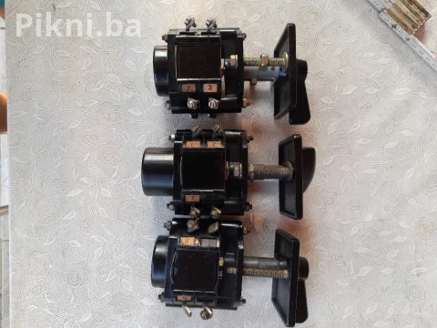 3x NOVI Trofazni Preklopni Prekidač / Sklopka za Motor - Povoljno