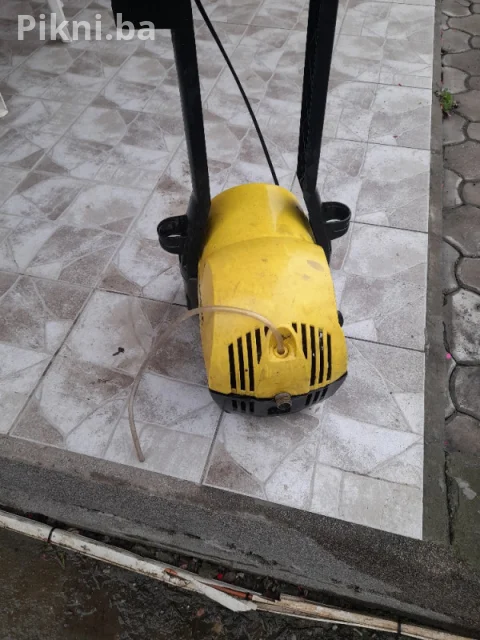 KARCHER 490 M (130 Bar / 1.9 kW) - Visokotlačna Mašina za Pranje! 150 KM 4